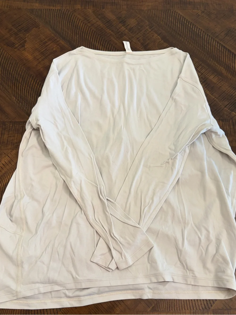 Lululemon White Pullover Size 04